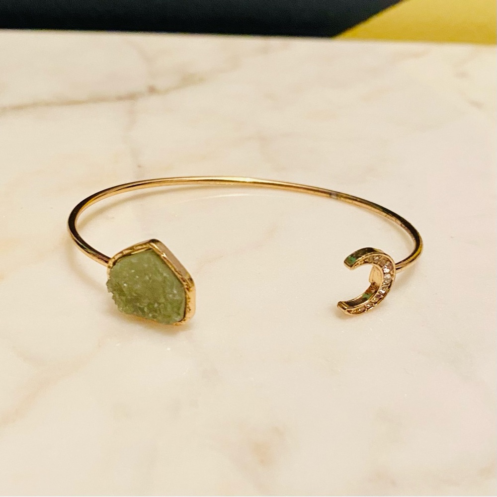 💥 4 for $20! 💥  Moon stone cuff bangle 🌙